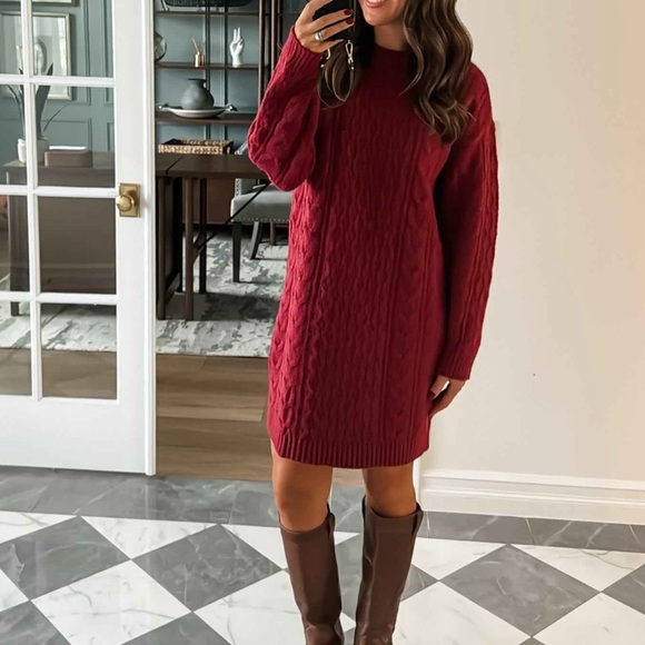 🚫NOT AVAILABLE🚫 Universal Thread sweater dress - Picture 3 of 3